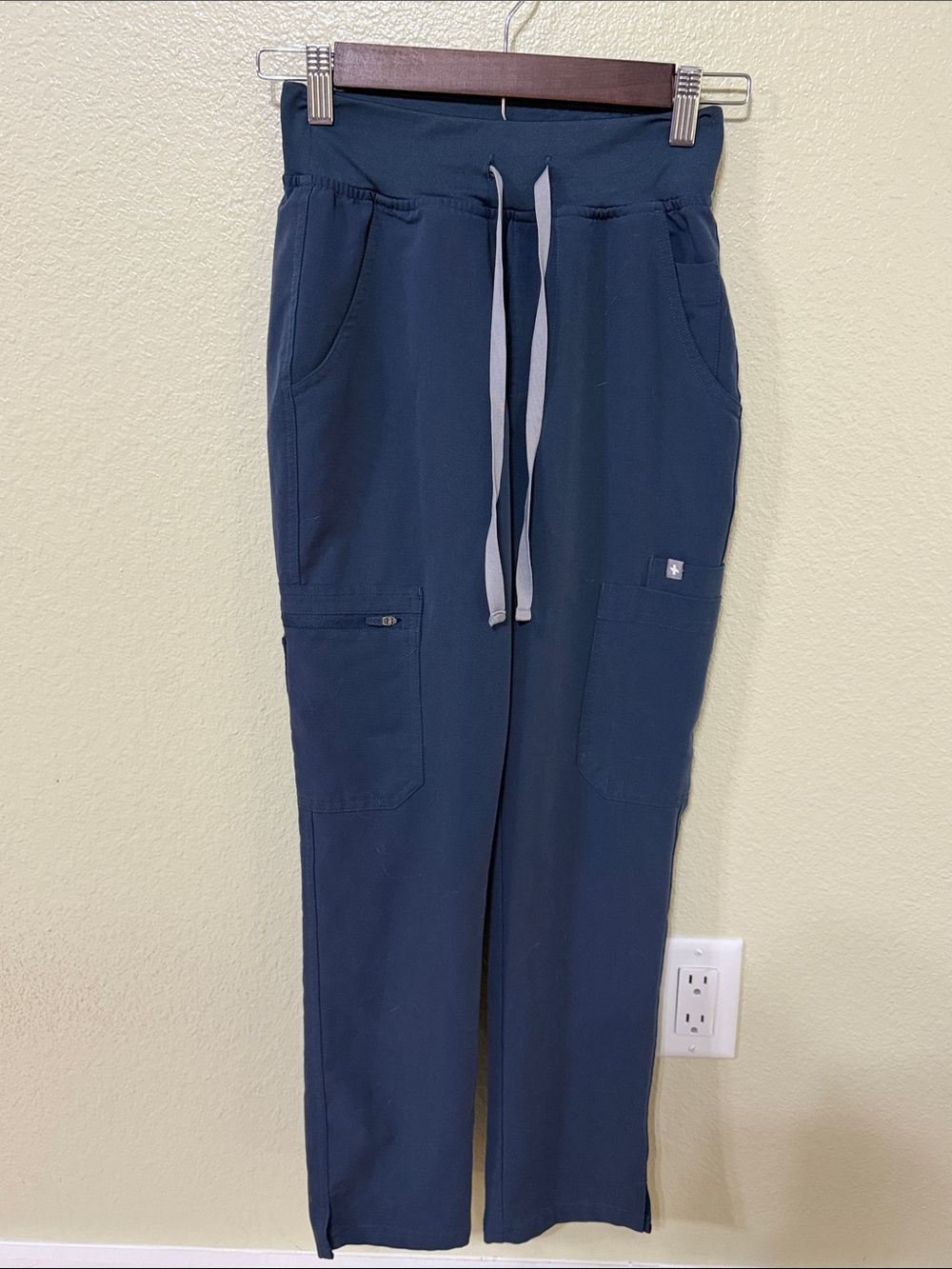 Figs Navy Women's Drawstring Scrubs with Gray Tie